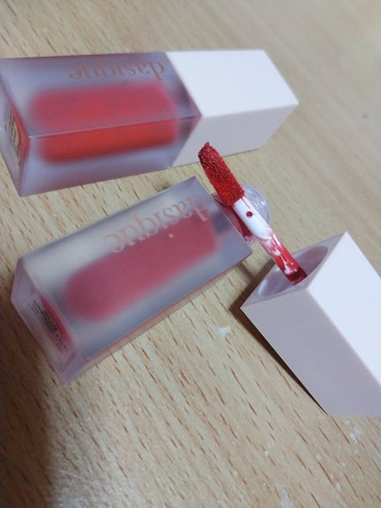 ブラーベルベットティント/dasique/リップティントを使ったクチコミ(1枚目)