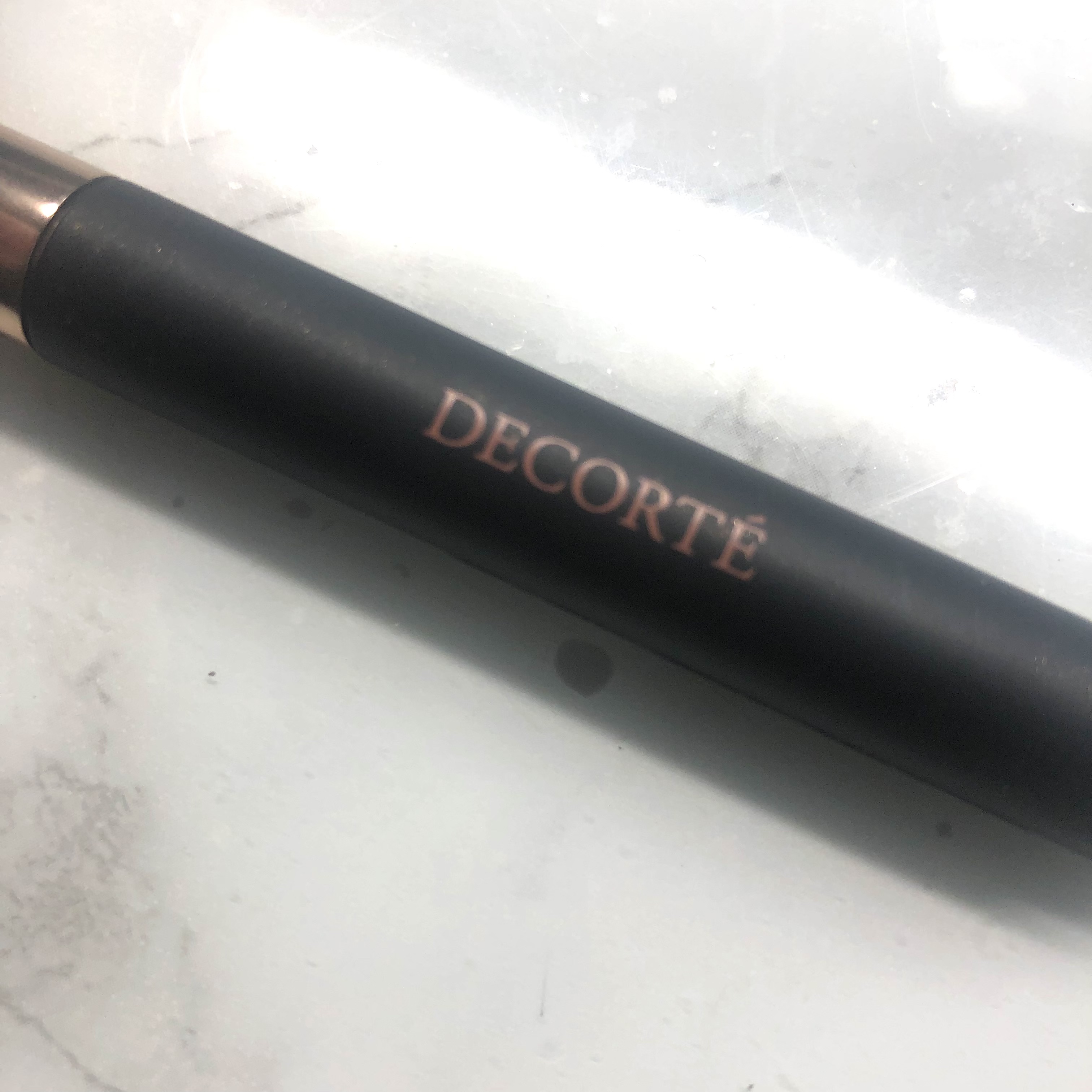 DECORTÉ スタイリング リキッドアイライナーのクチコミ「鬼リピ予定の
描きやすさナンバーワンライナー♡♡

コスデコのノック式ライナー
リキッドアイラ.....」（1枚目）