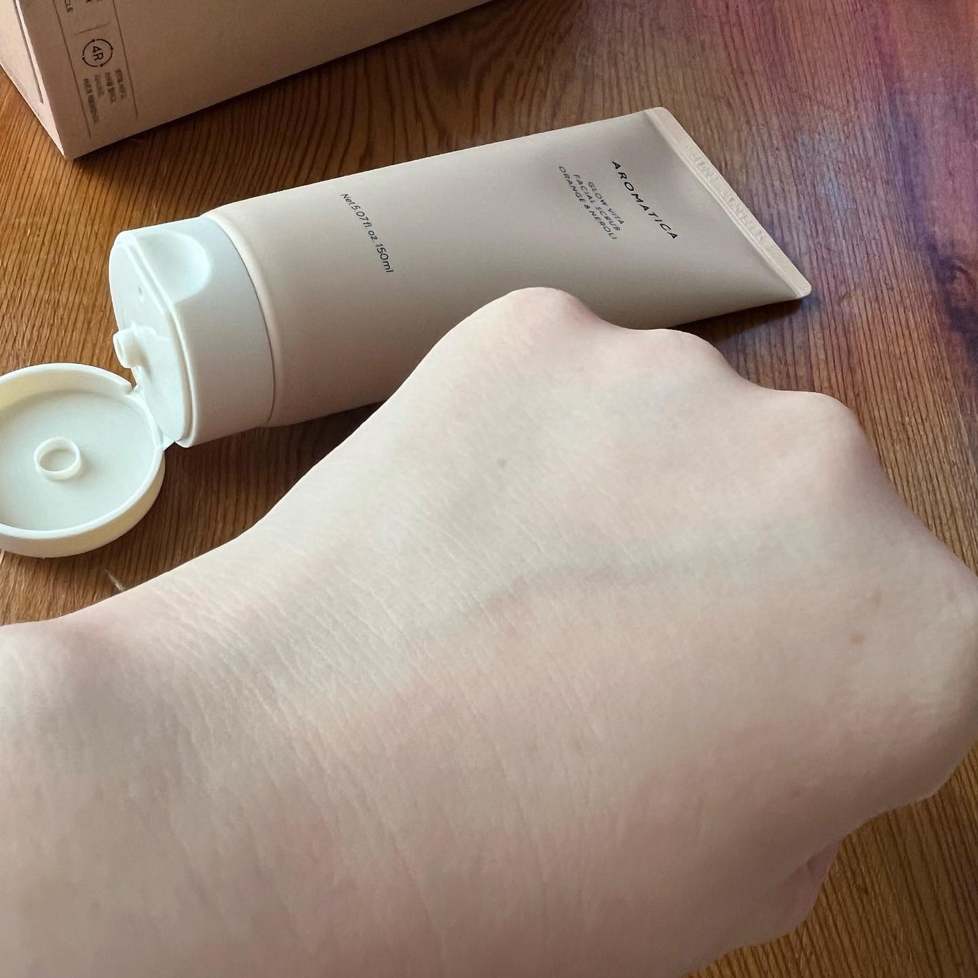 ちー on LIPS 「GLOWVITAFACIALSCRUBandGLOWVITAG..」(6枚目)