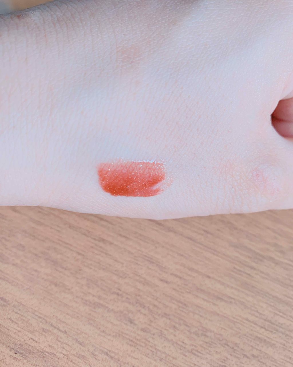 ミネラルカラーセラム 07 ショコラ/ONLY MINERALS/リップグロスを使ったクチコミ（2枚目）