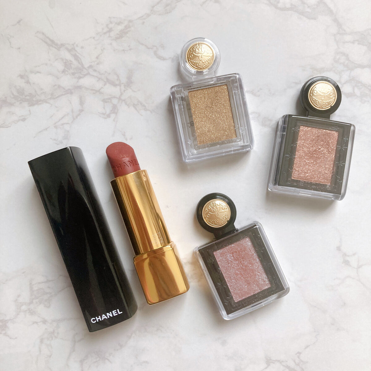 シャドーカスタマイズ (フローティング) BR324 光る角/MAJOLICA MAJORCA/単色アイシャドウを使ったクチコミ（1枚目）