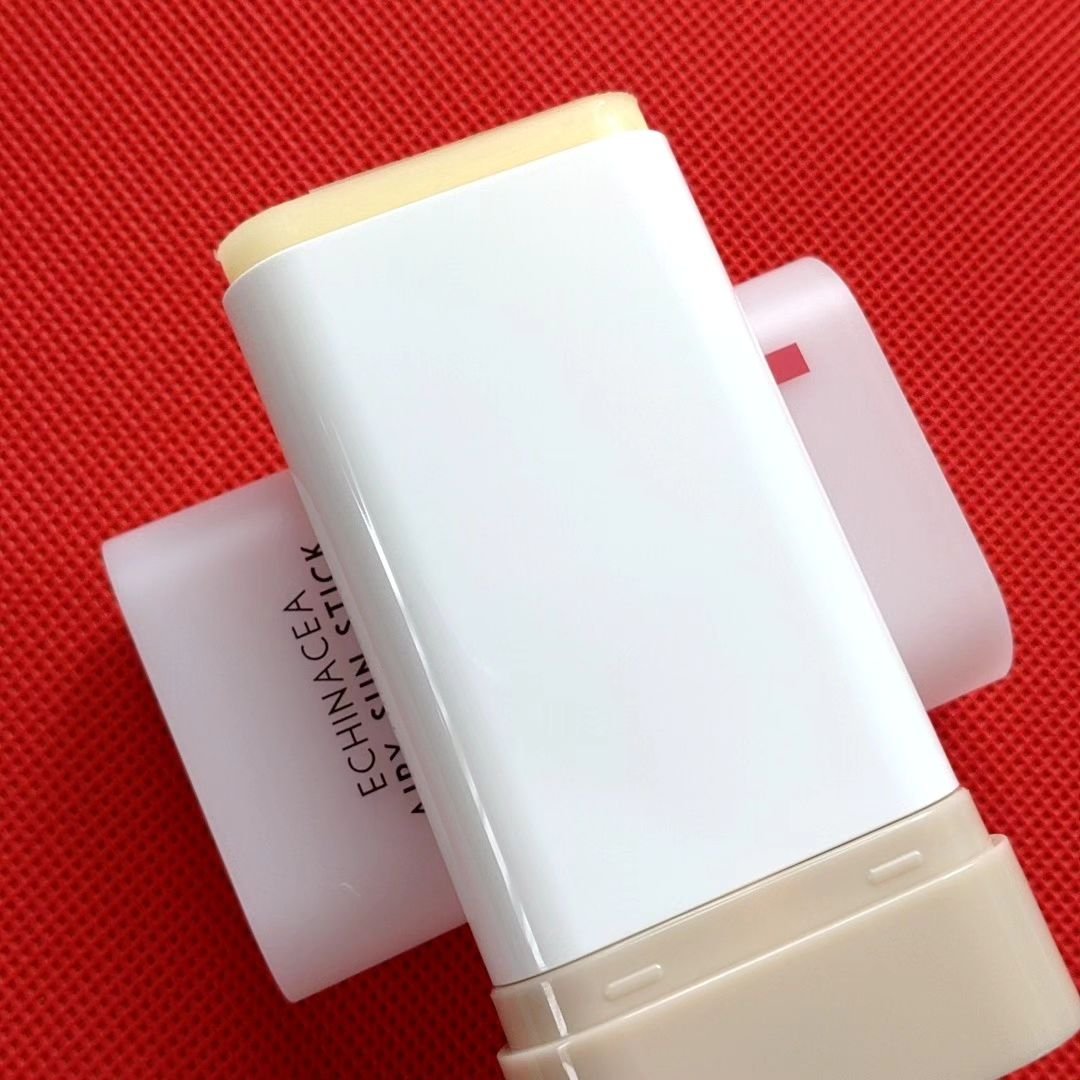 エネキシア　エアリーサンスティック/RAWQUEST/日焼け止めスティックを使ったクチコミ（3枚目）