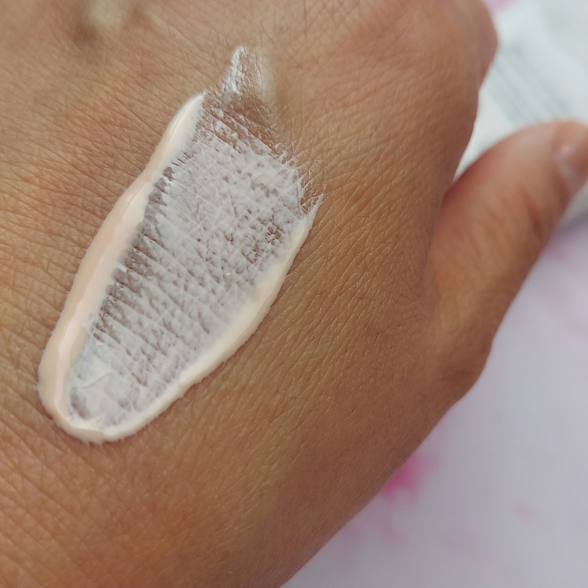 ウォータフルトーンアップサンクリーム/ダルバ/日焼け止めクリームを使ったクチコミ（3枚目）