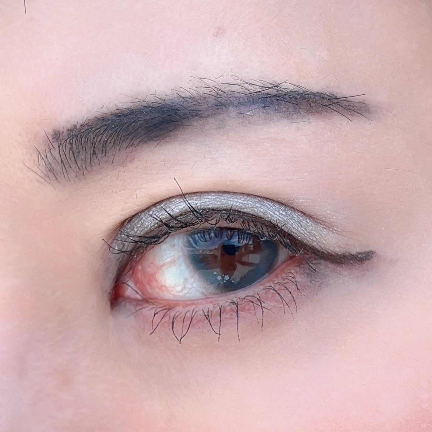 ヴィセ アヴァン シングルアイカラー/Visée/単色アイシャドウを使ったクチコミ(5枚目)