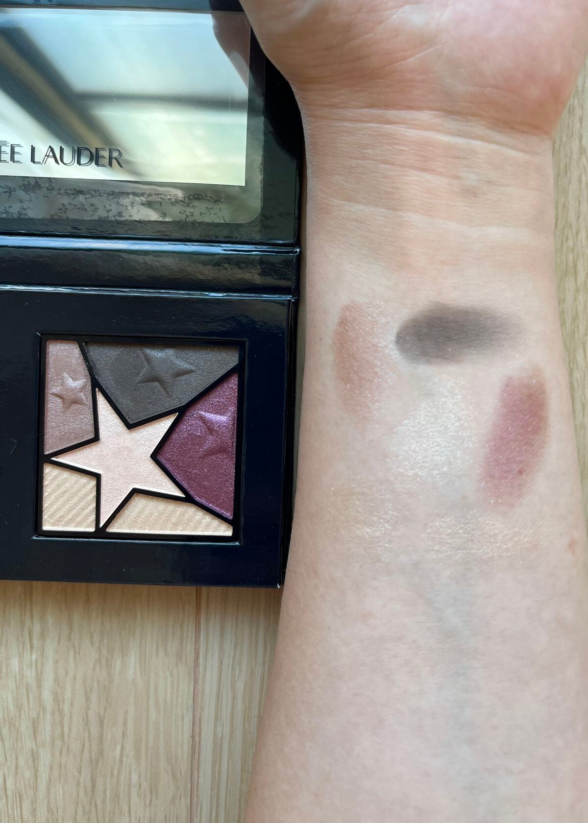 グッド アズ ゴールド 2022 /ESTEE LAUDER/メイクアップキットを使ったクチコミ(4枚目)