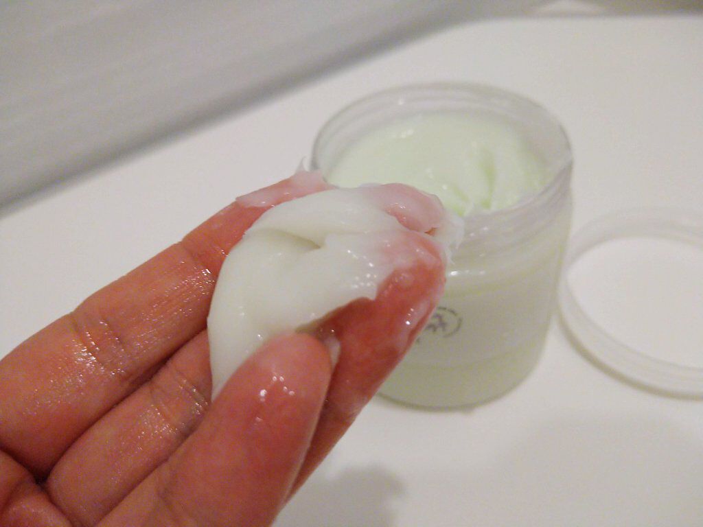 パーフェクト リペア ヘアトリートメントマスク/NatureLab. TOKYO/ヘアマスク・ヘアパックを使ったクチコミ（3枚目）