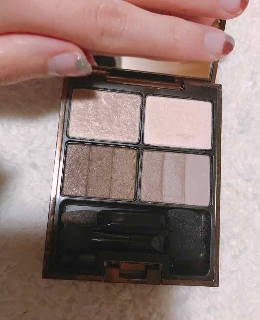 フェザリースモーキーアイズ/LUNASOL/アイシャドウパレットを使ったクチコミ（1枚目）