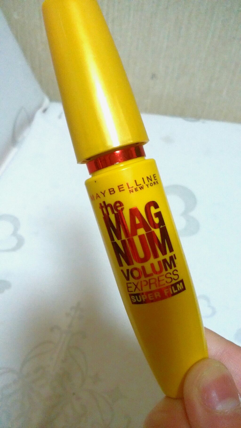 ボリュームエクスプレス マグナム スーパーフィルム/MAYBELLINE NEW YORK/マスカラを使ったクチコミ(1枚目)