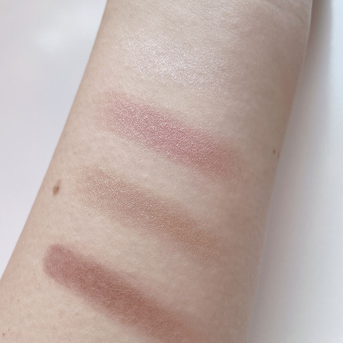 リラクシーアイシャドウ/GENE TOKYO/アイシャドウパレットを使ったクチコミ（3枚目）