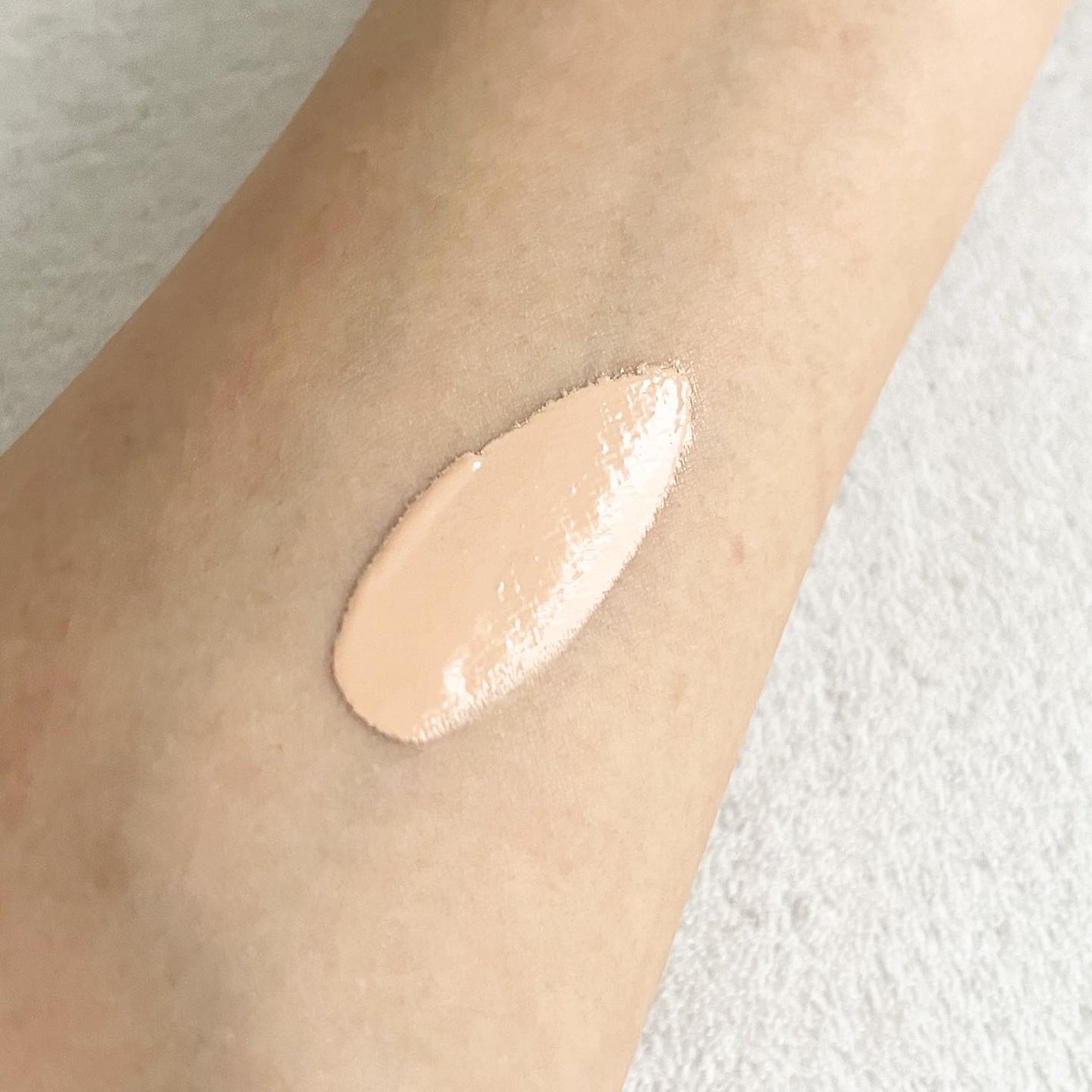 タンイドル ウルトラ ウェア リキッド/LANCOME/リキッドファンデーションを使ったクチコミ(2枚目)