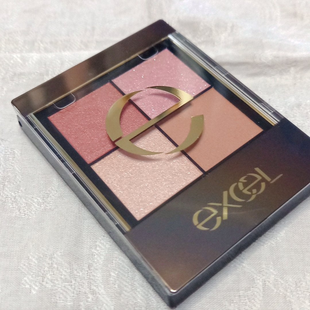 リアルクローズシャドウ/excel/アイシャドウパレットを使ったクチコミ(5枚目)