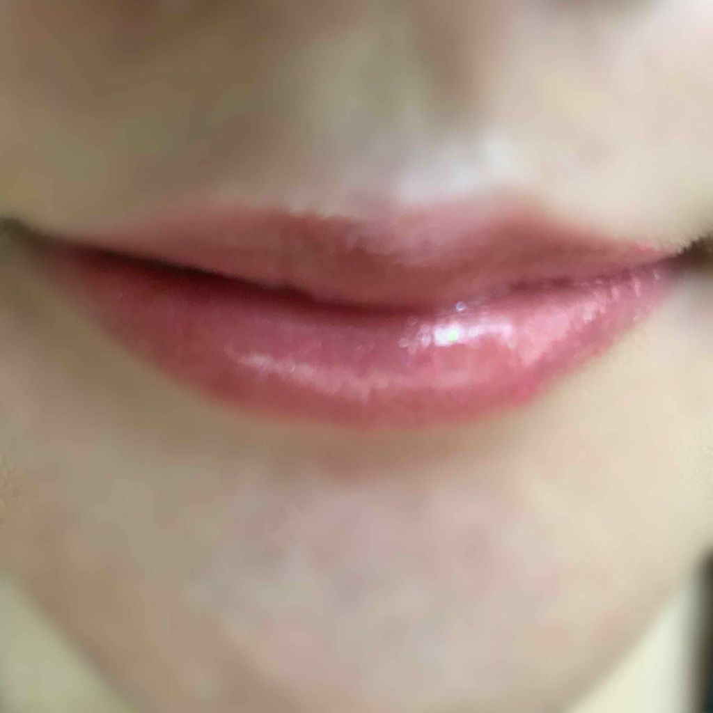 メスメリック グロスオン/CHICCA/リップグロスを使ったクチコミ(3枚目)