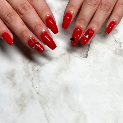 #赤ネイル,#ネイル,#ニュアンスネイル,#スカルプネイル,#ジェルネイル,#ママネイル,#ギャルネイル,#大人ネイル,#派手ネイル,#ネイル,#城陽ネイル,#京都ネイル,#大阪ネイル,#奈良ネイルのネイルデザイン