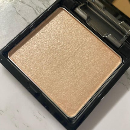 &be ルミナイジングパウダー/&be/パウダーハイライトを使ったクチコミ(3枚目)