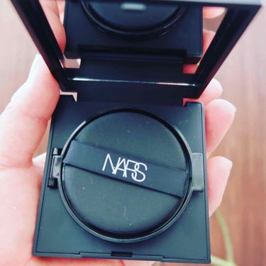 ナチュラルラディアント ロングウェア クッションファンデーション/NARS/クッションファンデーションを使ったクチコミ（3枚目）