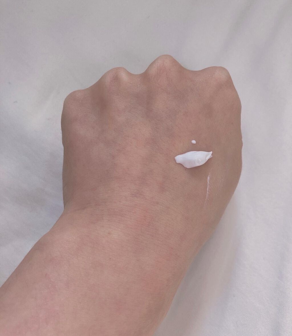 薬用ホワイトコンク ホワイトニングCC CII/ホワイトコンク/ボディクリームを使ったクチコミ（2枚目）