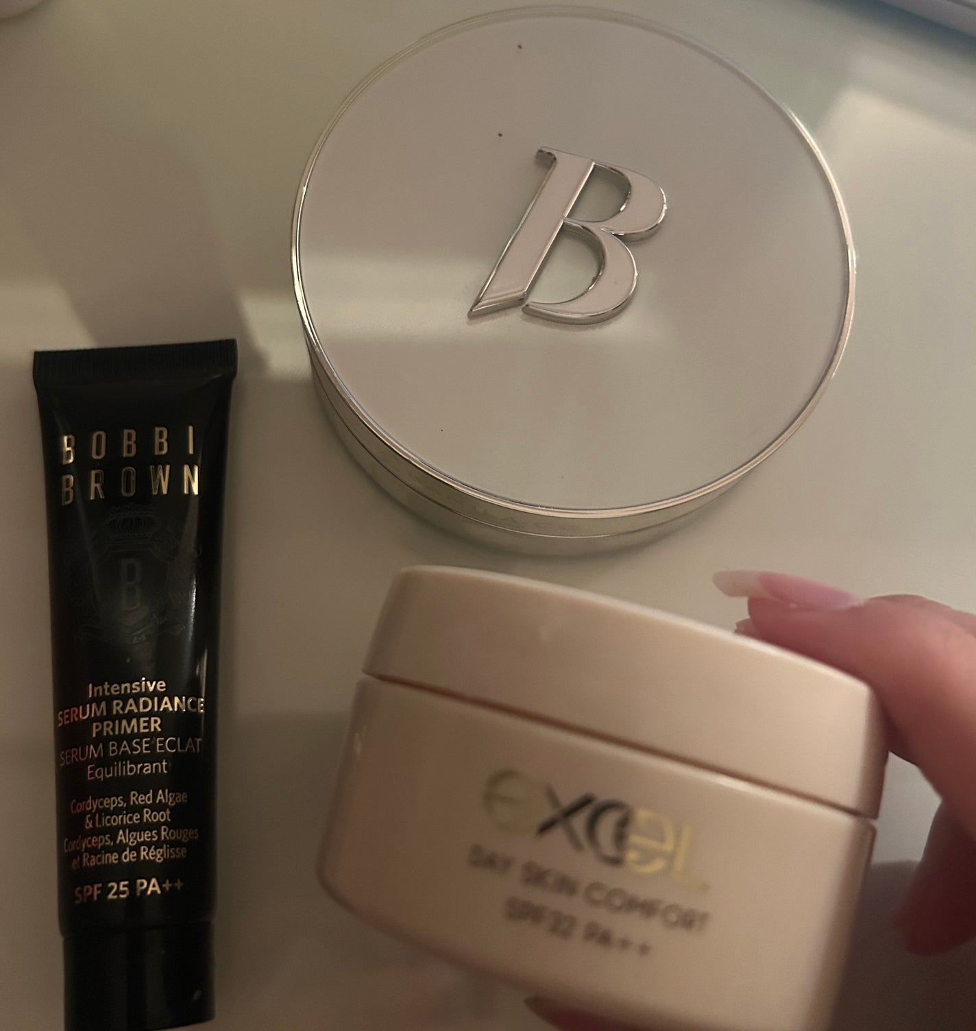 インテンシブ セラム ラディアンス プライマー/BOBBI BROWN/化粧下地を使ったクチコミ(1枚目)