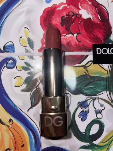 ザ・オンリーワン ラスティングマットカラー リップスティック 640 #DGAmore/DOLCE&GABBANA BEAUTY/口紅を使ったクチコミ（2枚目）