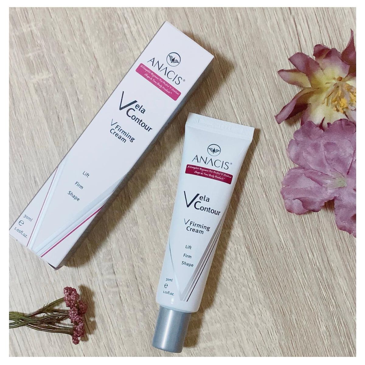 Tomo Na on LIPS 「「ANACISベラコントゥアVファーミングクリーム」〈アイクリ..」(3枚目)