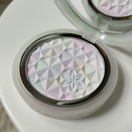 AQ オーラ リフレクター/DECORTÉ/プレストパウダーを使ったクチコミ(2枚目)