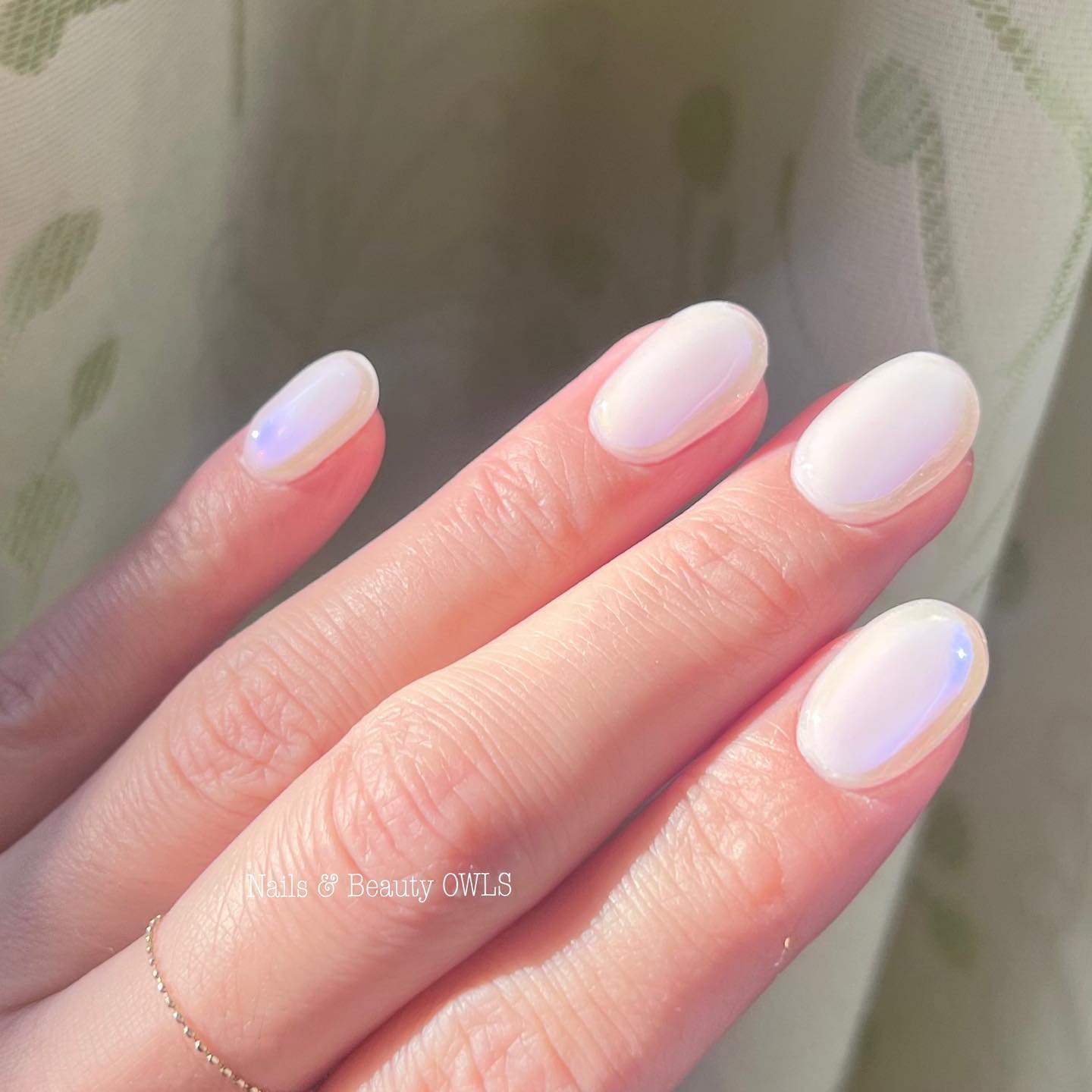 #カラフルネイル,#個性的ネイル,#個性派ネイル,#シンプルネイル,#ラメネイル,#グリッターネイル,#ワンカラーネイル,#たらしこみネイル,#セルフネイル,#うるうるネイル,#ホワイトネイルのネイルデザイン