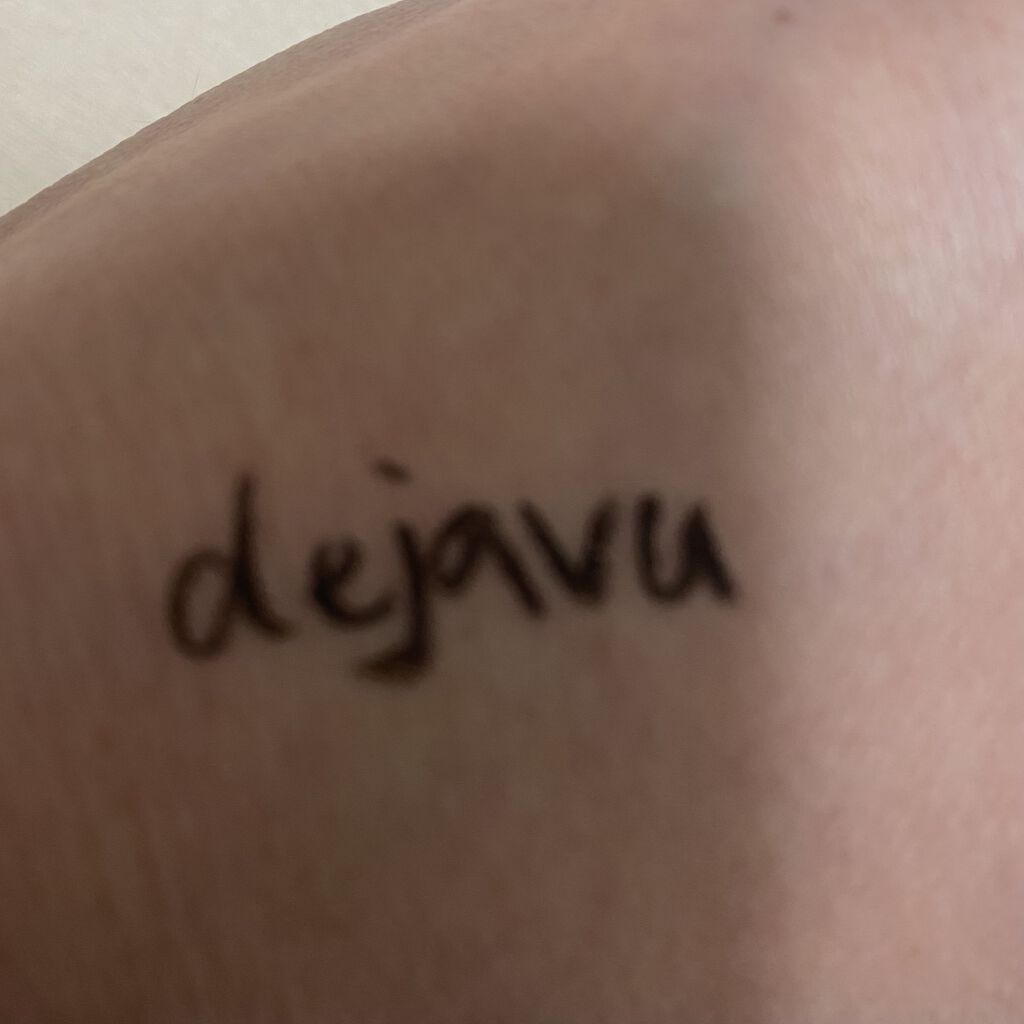 デジャヴュ 「密着アイライナー」しなやか筆リキッドのクチコミ「デジャヴュ 密着アイライナー ラスティンファイン 筆ペンリキッド     ディープブラック

.....」（3枚目）