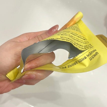 5番 白玉グルタチオンCふりかけマスク/numbuzin/シートマスク・パックを使ったクチコミ(3枚目)