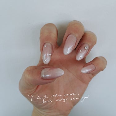 mica パールプラススプレーのクチコミ「💅✨

@mica_nail_official さんの
パールプラススプレーで綺麗に
上品な仕.....」（2枚目）