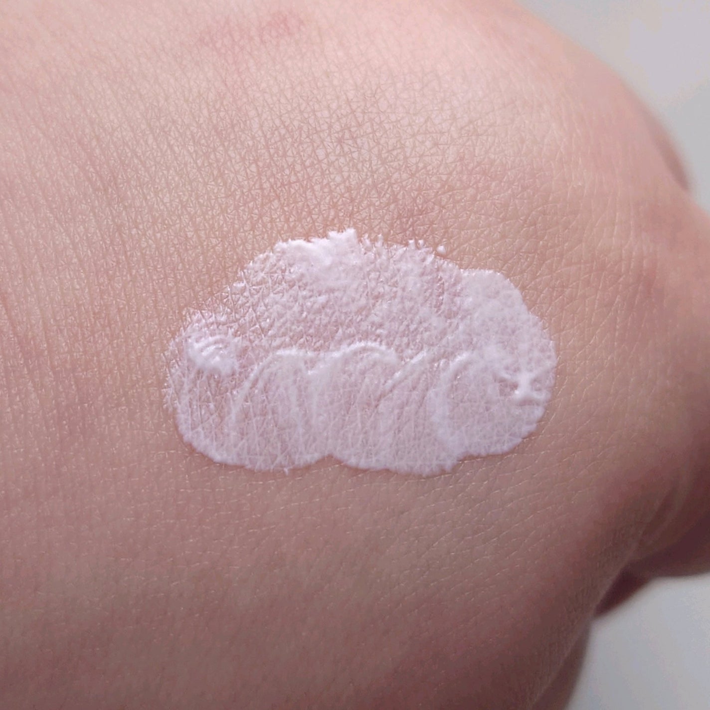 アリィー クロノビューティ ラスティングプライマーUV/アリィー/日焼け止めジェルを使ったクチコミ(3枚目)