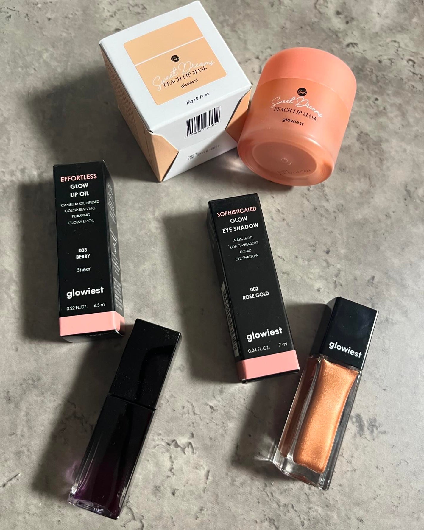 ひよこぱいせん🐥 on LIPS 「glowiests@glowiest.global@glowi..」(1枚目)