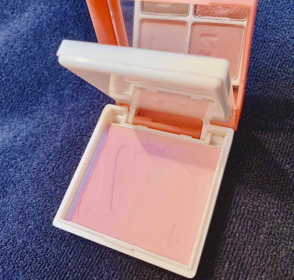 マルチキューブ/i’m meme/アイシャドウパレットを使ったクチコミ(2枚目)