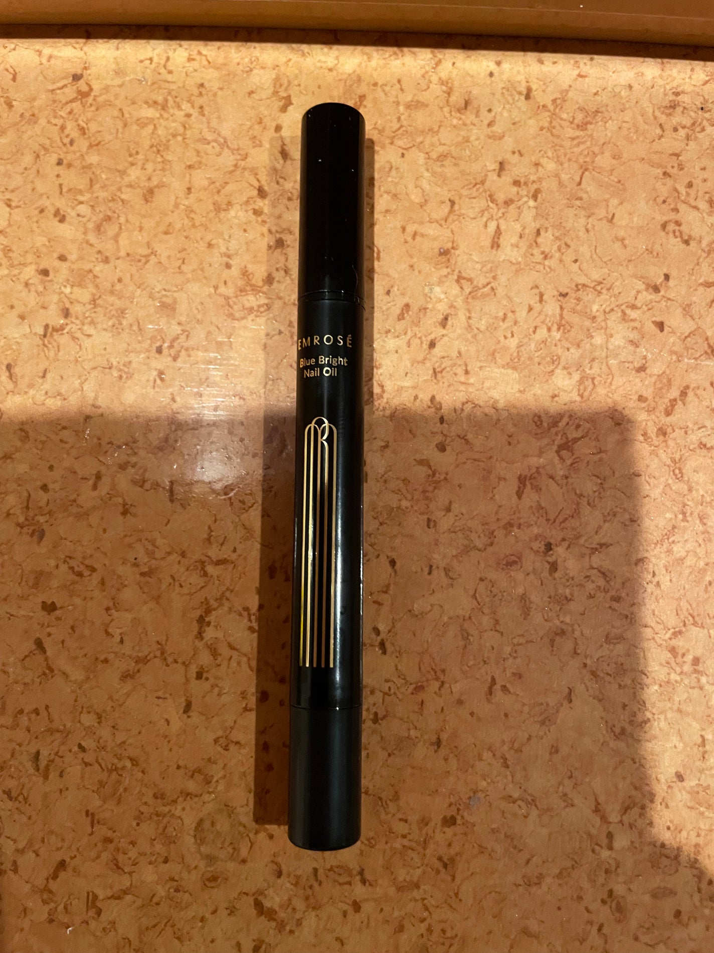 ブルーブライトネイルオイル/EMROSÉ/ネイルオイル・トリートメントを使ったクチコミ(2枚目)