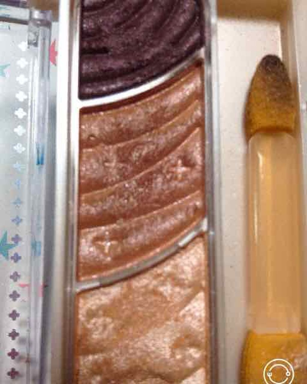 トーンアップアイシャドウ/CEZANNE/アイシャドウパレットを使ったクチコミ(2枚目)