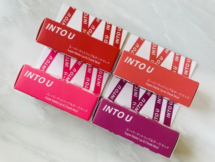 スーパーマットリップ&チークマッド EM22 ハリウッドマゼンタ/INTO U/口紅を使ったクチコミ(2枚目)