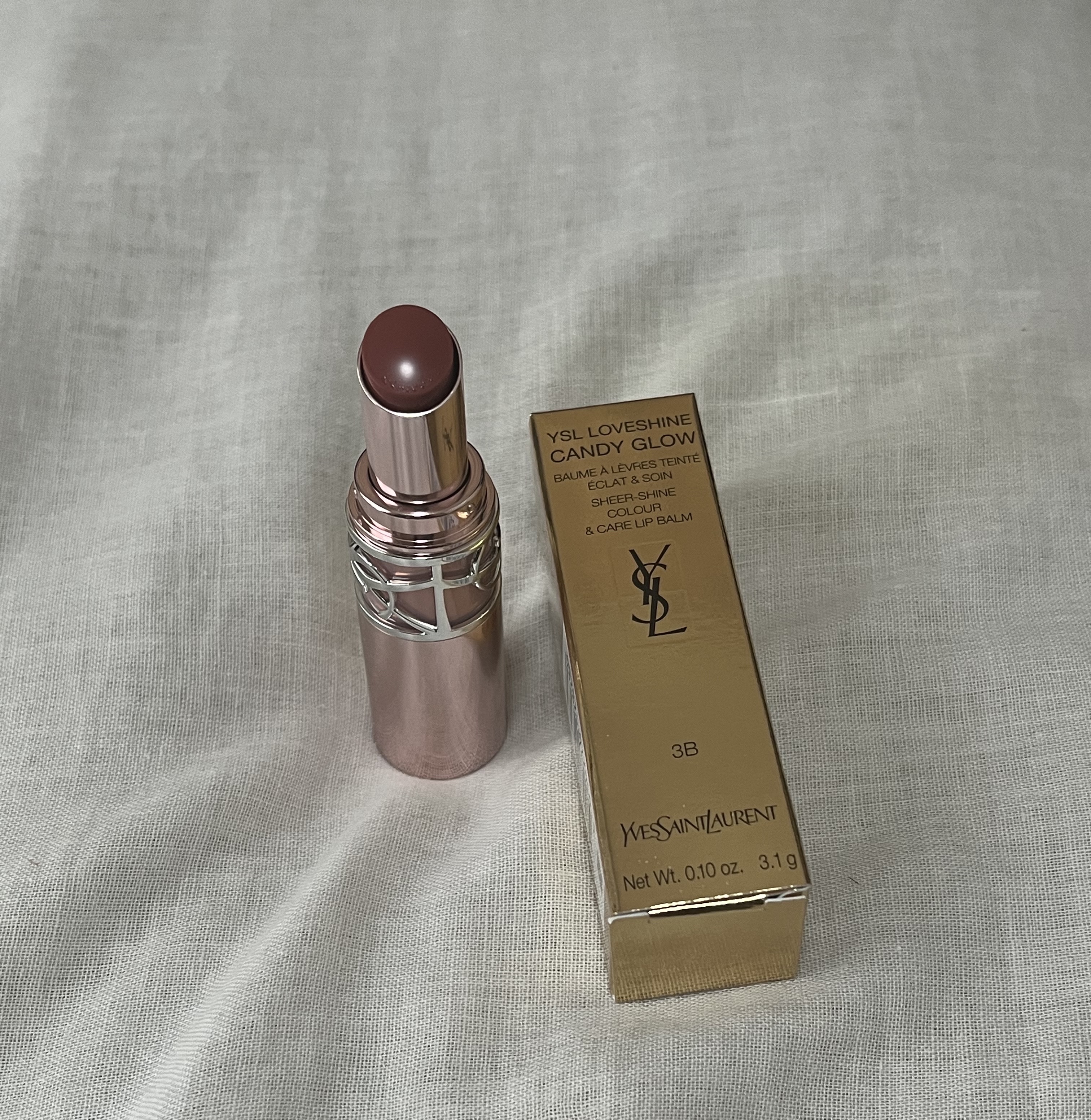 YSLラブシャイン キャンディ グロウ バーム 3B/YVES SAINT LAURENT BEAUTE/口紅を使ったクチコミ（1枚目）