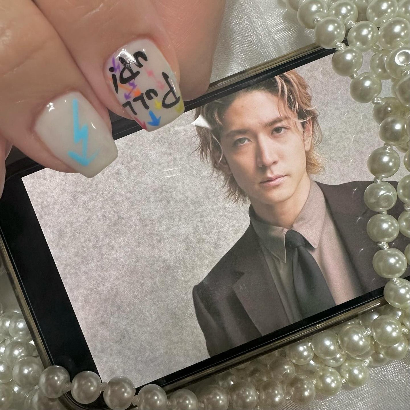 kanna on LIPS 「・・・推しネイル🩵💎推しメンカラの水色を全面に押し出して、スキ..」(3枚目)