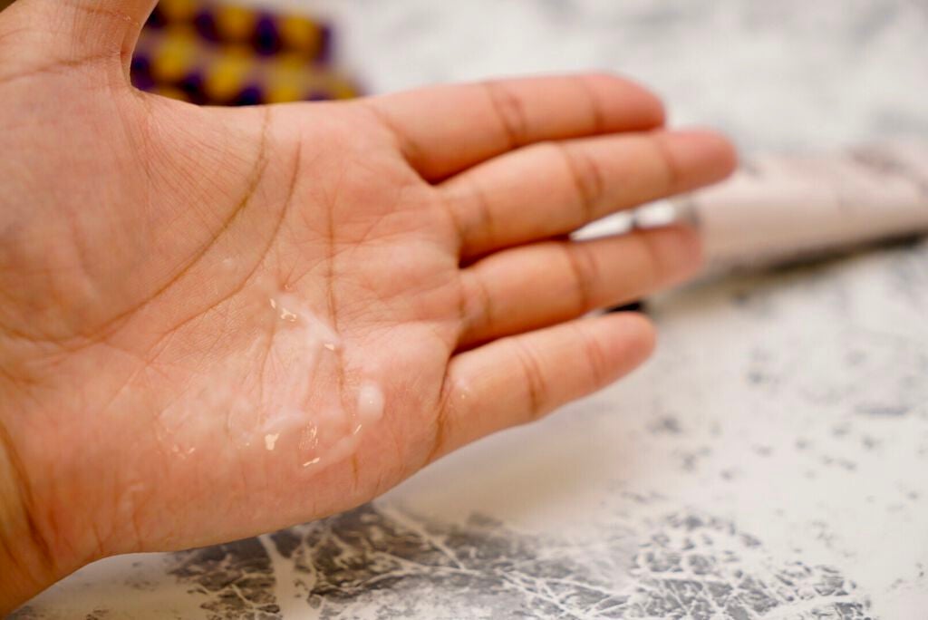 ハンド&ヘア ライトセラム/AUTHENTIC BEAUTY CONCEPT/ハンドクリームを使ったクチコミ(5枚目)