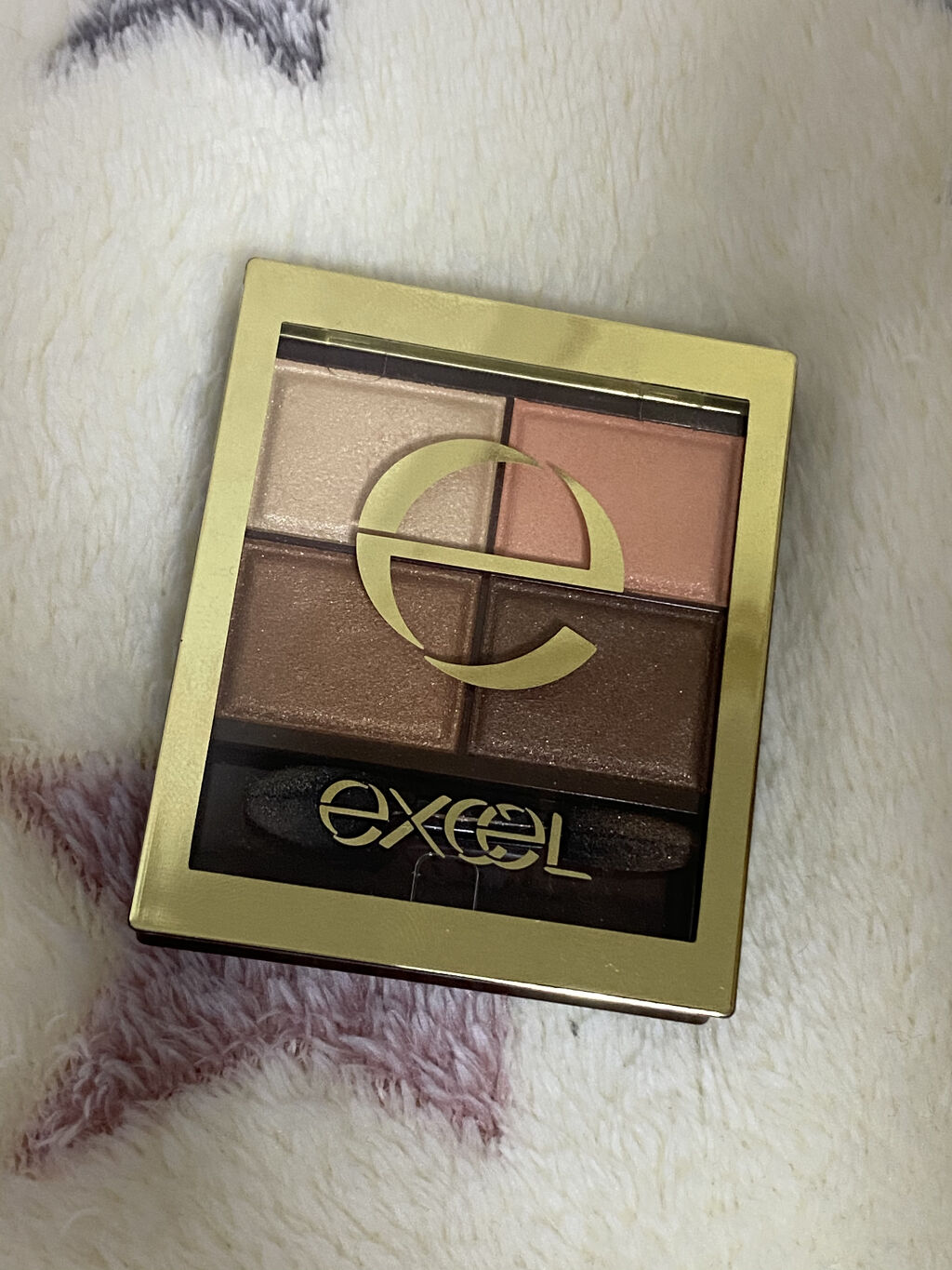 スキニーリッチシャドウ/excel/アイシャドウパレットを使ったクチコミ（2枚目）