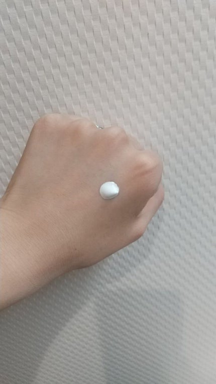 ホワイトニングドレストーンアップクリーム/COSNORI/化粧下地を使ったクチコミ(1枚目)