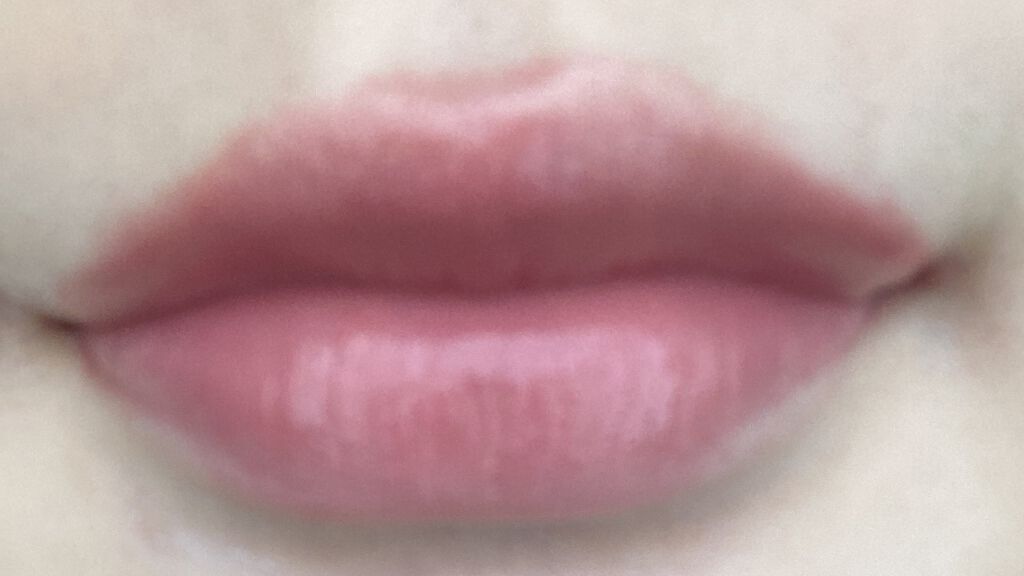 ジューシーラスティングティント/rom&nd/リップティントを使ったクチコミ（2枚目）