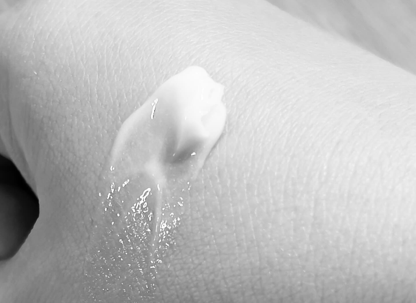 SAKE ナイトクリーム/SNOW FOX SKINCARE/フェイスクリームを使ったクチコミ（2枚目）