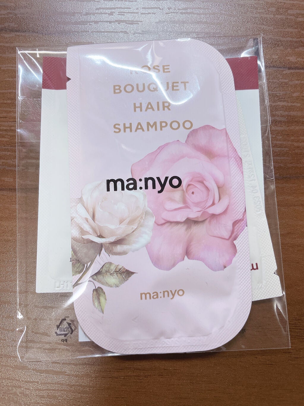 ヘアエッセンスディライトフルオイル 70ml / Hair Essence Delightful Oil 70ml/moremo/ヘアオイルを使ったクチコミ(3枚目)