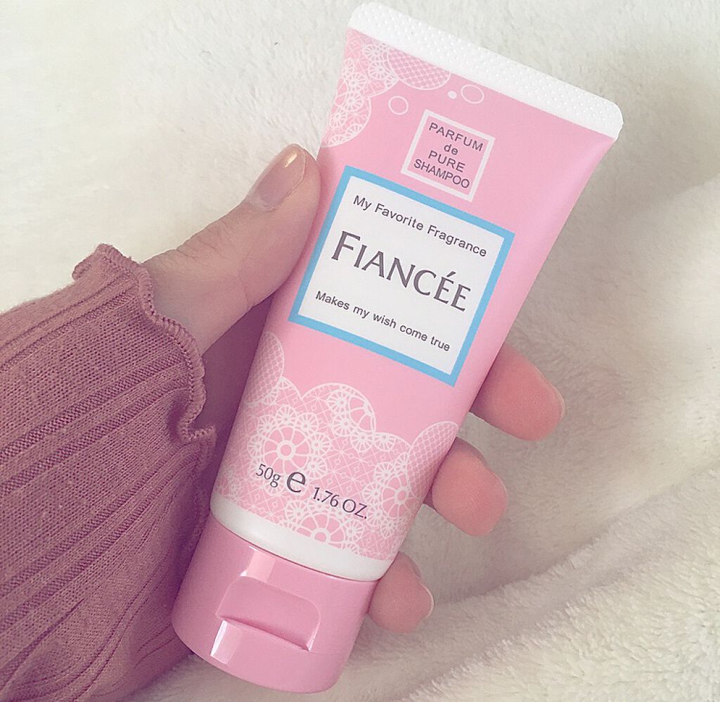 ハンドクリーム ピュアシャンプーの香り/フィアンセ/ハンドクリームを使ったクチコミ（1枚目）
