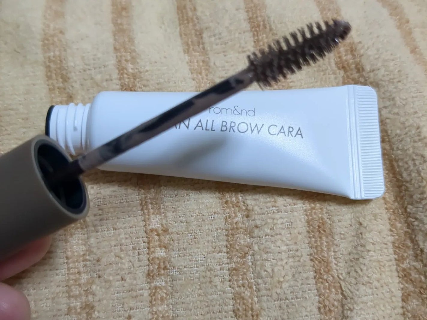 ハンオールブロウカラ/rom&nd/眉マスカラを使ったクチコミ(3枚目)