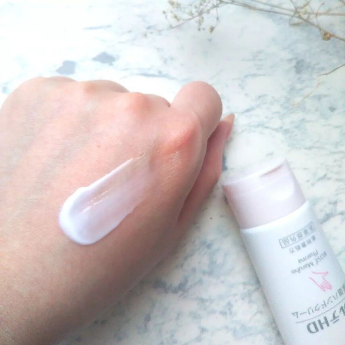 モイスチュア ハンドクリーム/カルテHD/ハンドクリームを使ったクチコミ（2枚目）