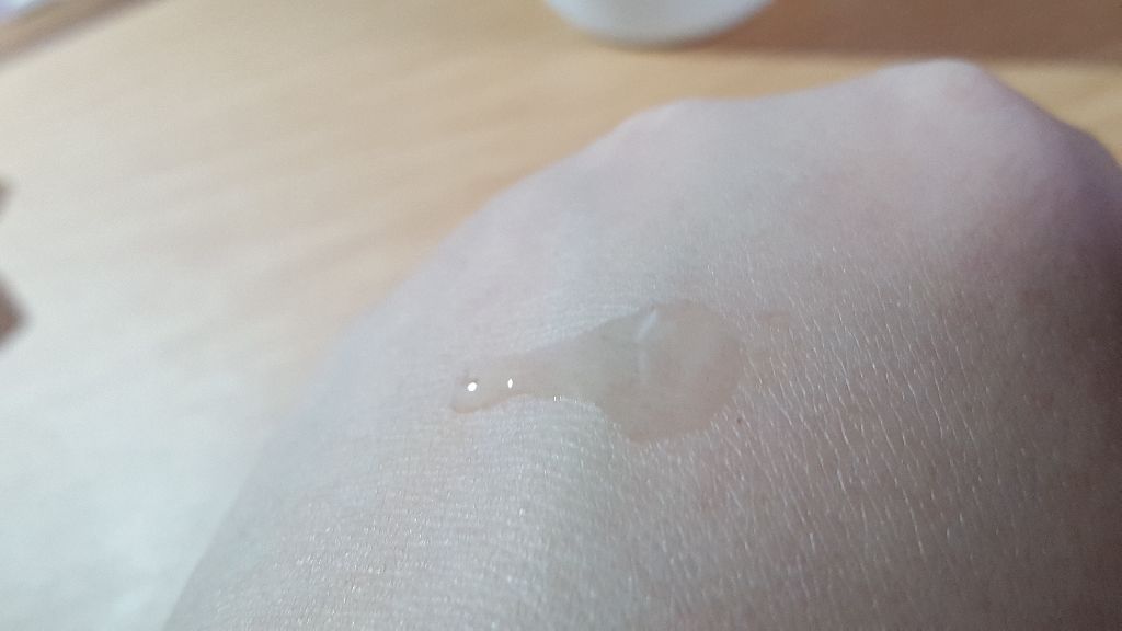 純白専科 すっぴん美容水 I/SENKA(専科)/化粧水を使ったクチコミ(2枚目)