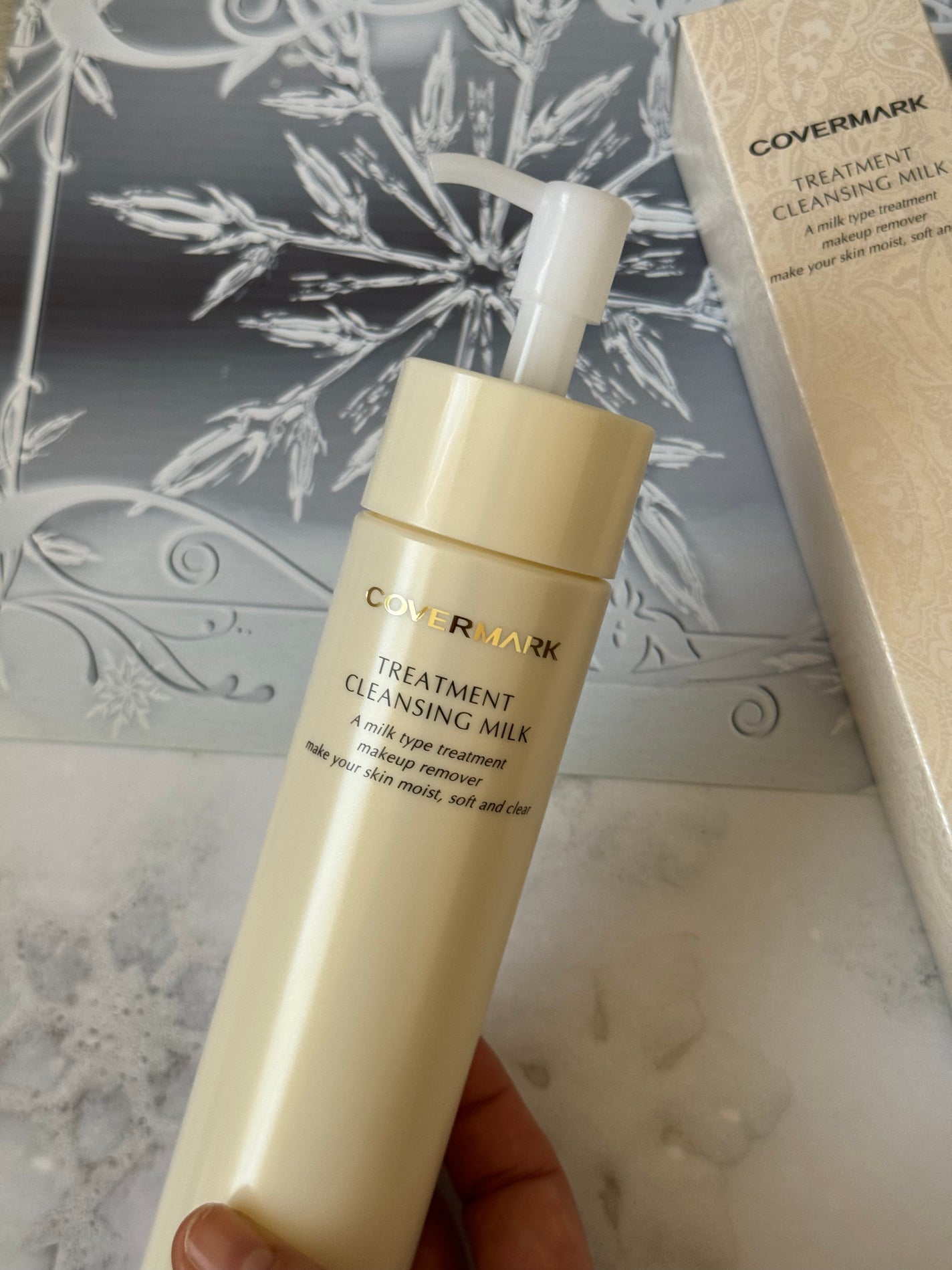 トリートメント クレンジング ミルク/COVERMARK/ミルククレンジングを使ったクチコミ(3枚目)
