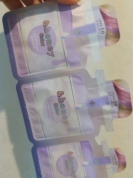 アンドハニー カラー コントロールリペア シャンプー1.0 / ヘアトリートメント2.0/&honey/市販シャンプーを使ったクチコミ(1枚目)