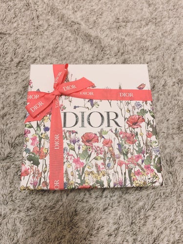 ディオールスキン フォーエヴァー クッション パウダー/Dior/ルースパウダーを使ったクチコミ（1枚目）