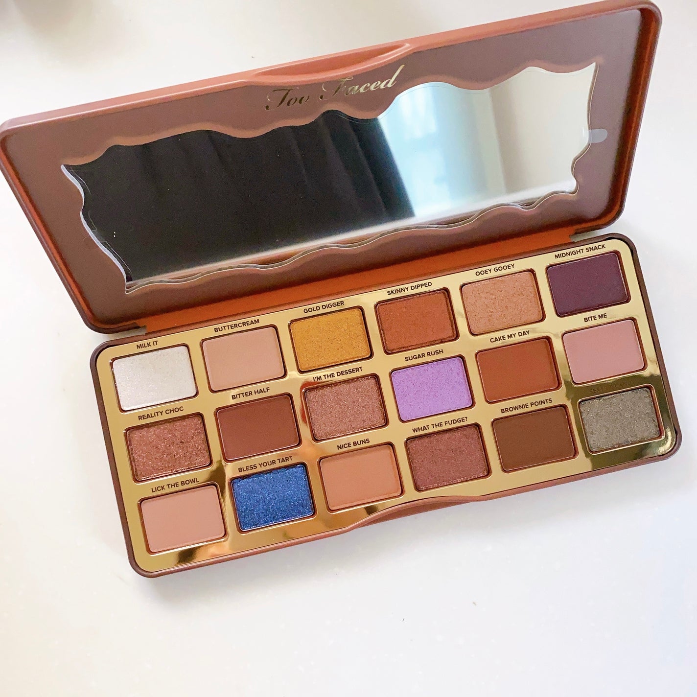 ベター ザン チョコレート ココア アイシャドウ パレット/Too Faced/アイシャドウパレットを使ったクチコミ(1枚目)